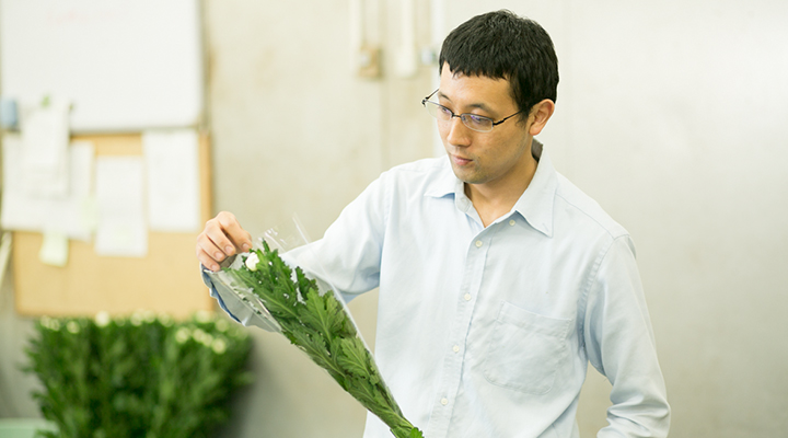 写真：生花　井上