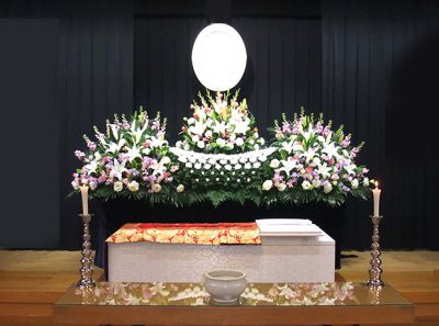 写真：【西会館】福岡市西区で家族葬をご検討の方へ