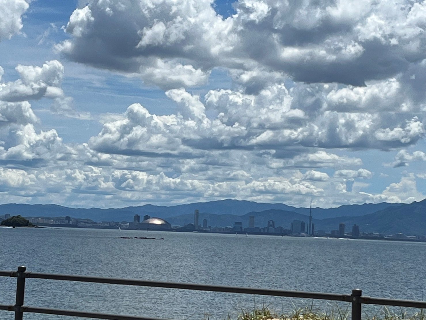 イメージ：「夏の空」 　